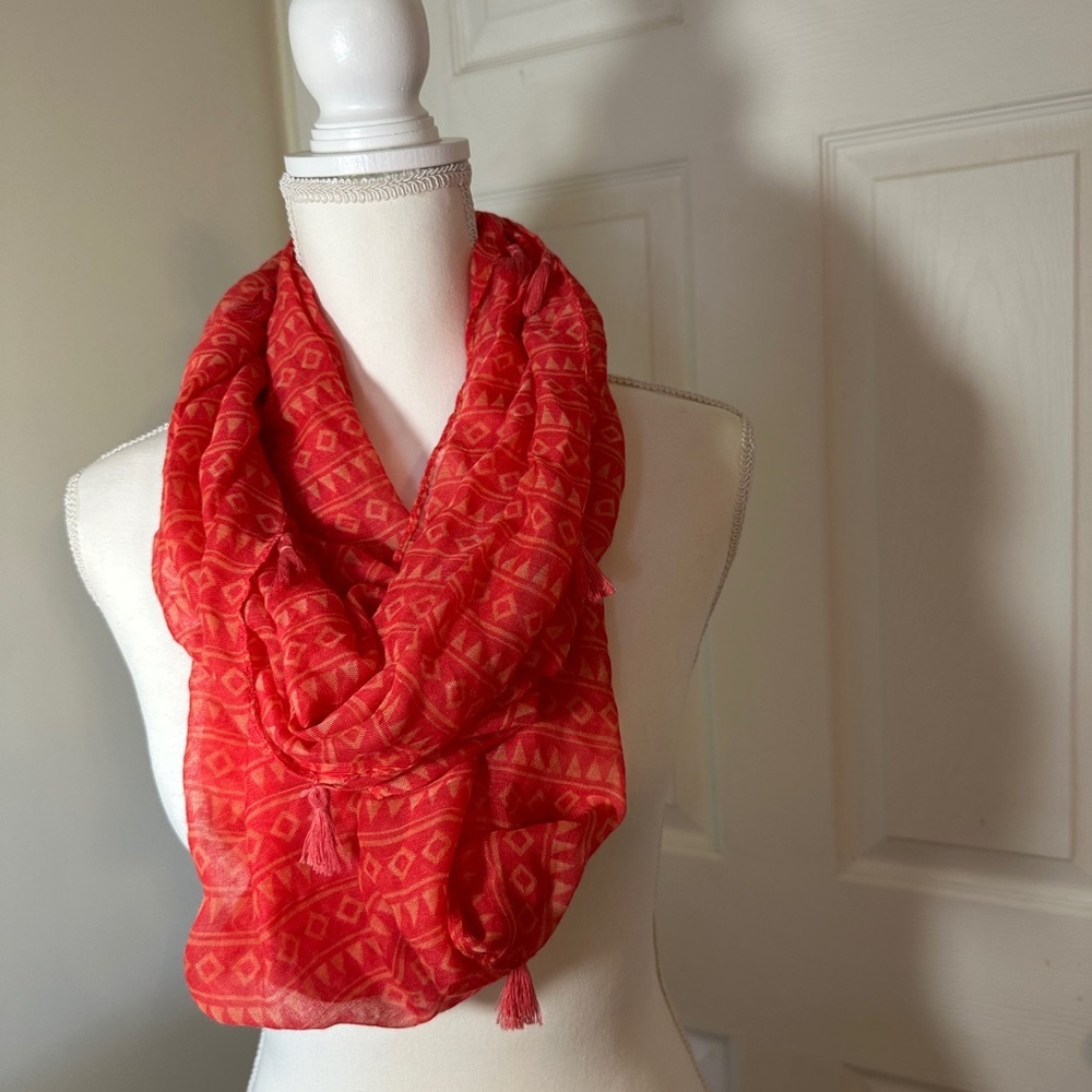 Infinity scarf